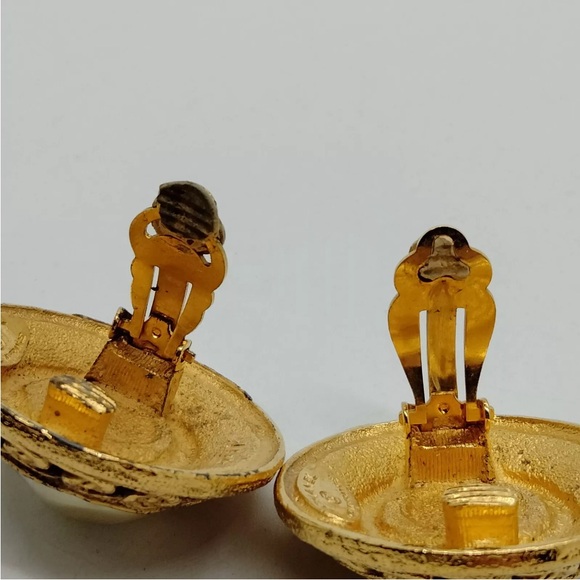 Chanel Gold & Faux Pearl Earrings - Picture 7 of 8